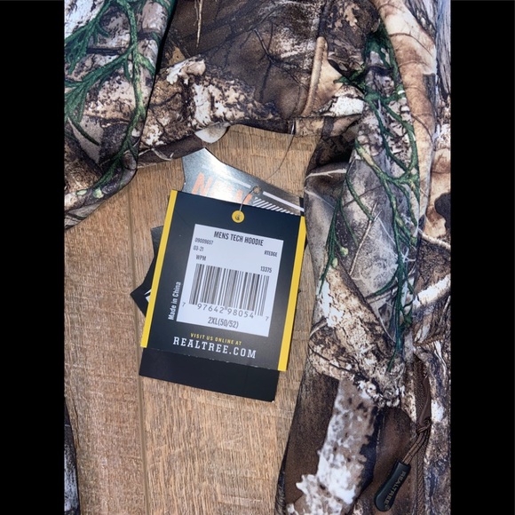 REAL TREE EDGE CAMO MEN'S HUNTING TECH HOOD PULLOVER w/Built-In FACE GAITER NEW - Picture 4 of 16